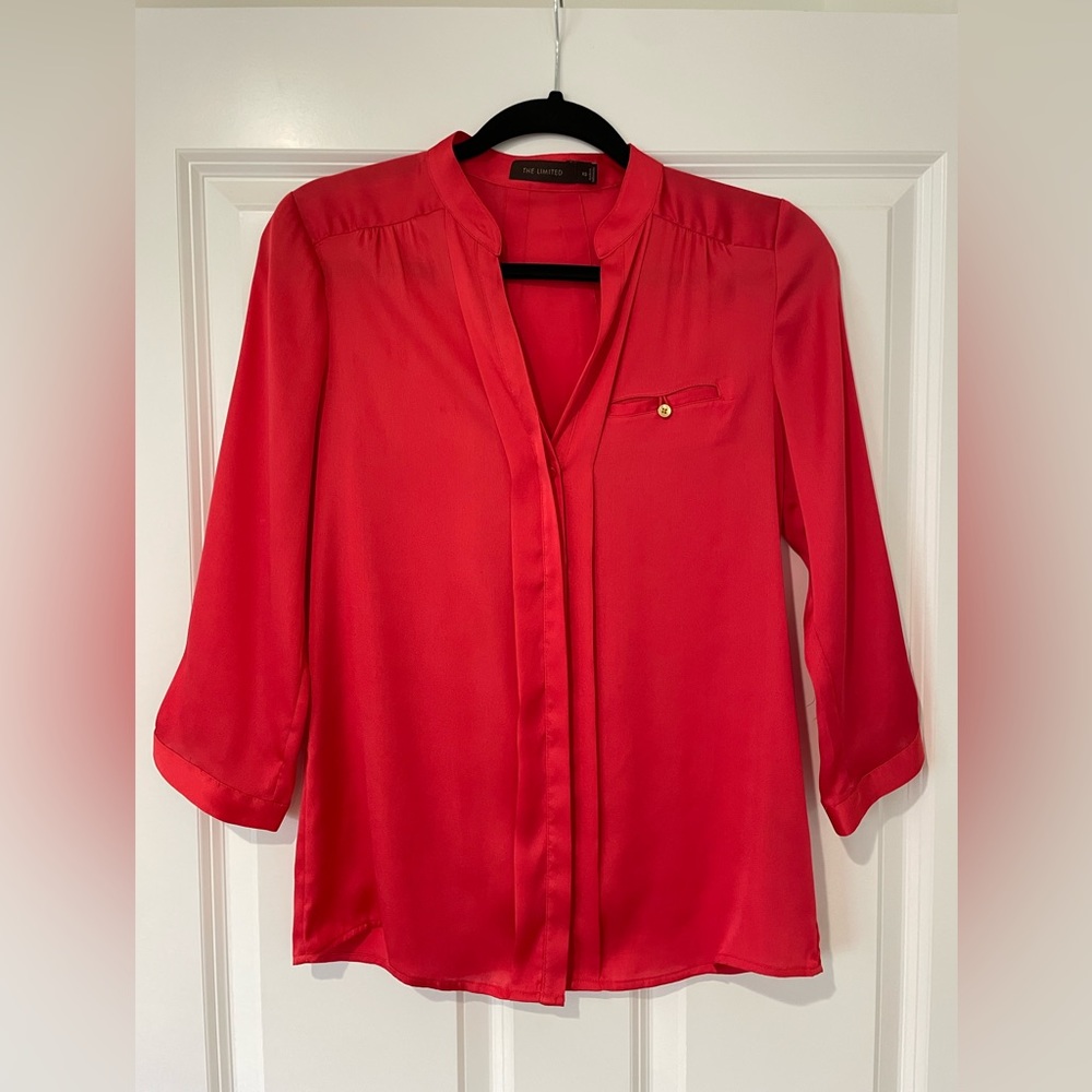 The Limited Button Down Top Small